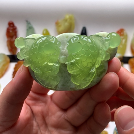 岫玉未镶嵌颈饰岫玉