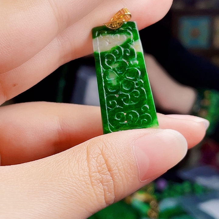翡翠银S925镶嵌颈饰多样性