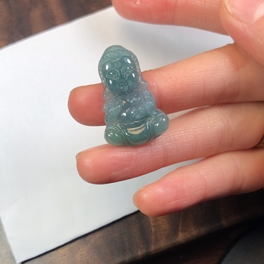 翡翠未镶嵌颈饰缅甸A货，每天下午1点半开播