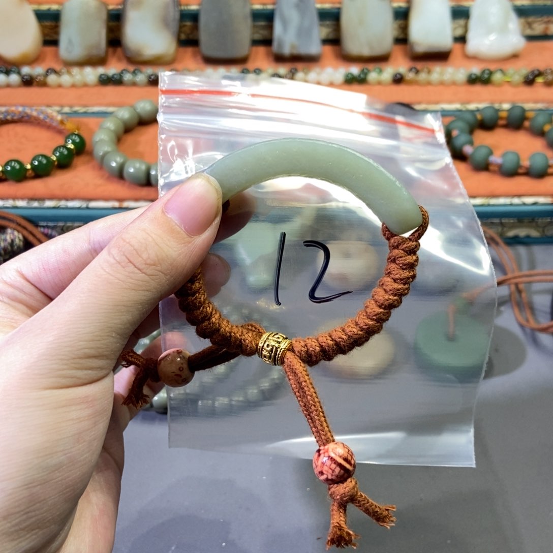 和田玉颈饰未镶嵌刘*壮