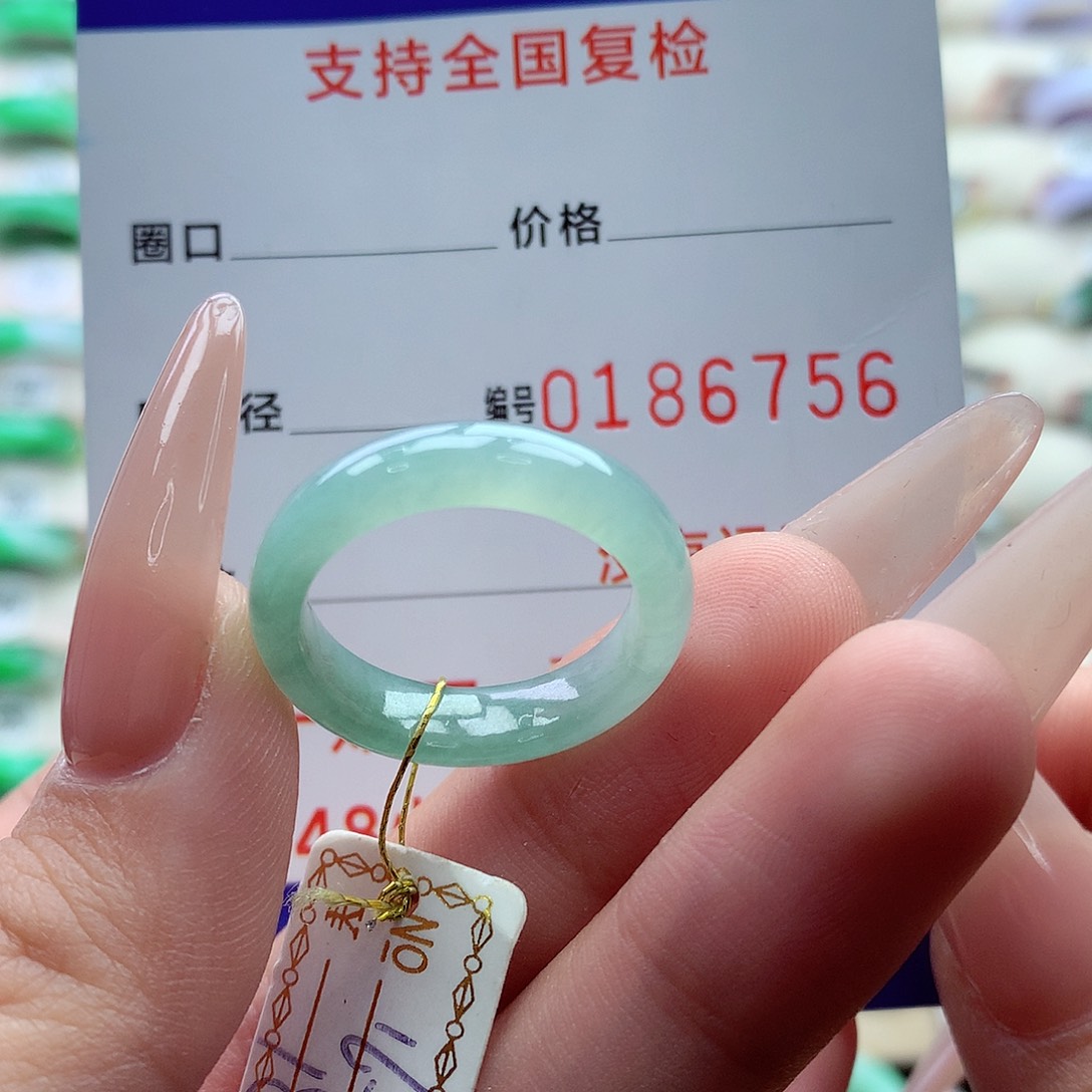 翡翠戒指未镶嵌16.17号