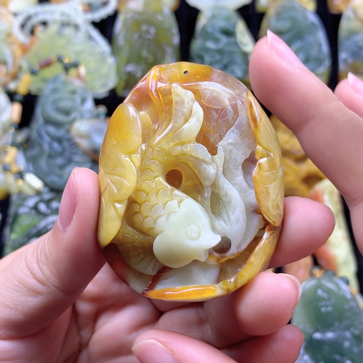 岫玉挂坠未镶嵌挂坠