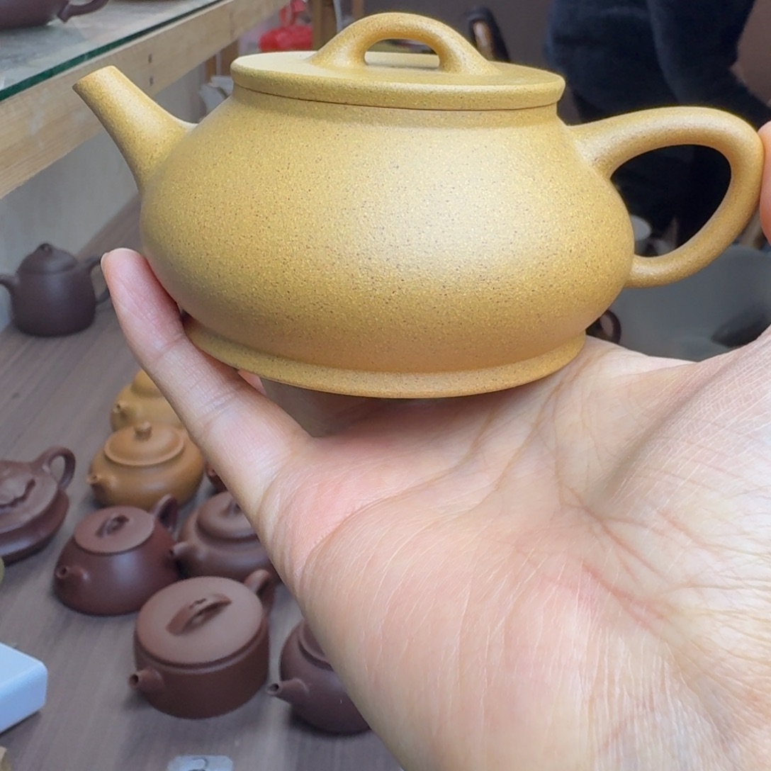 M***.茶壶紫砂150容量左右