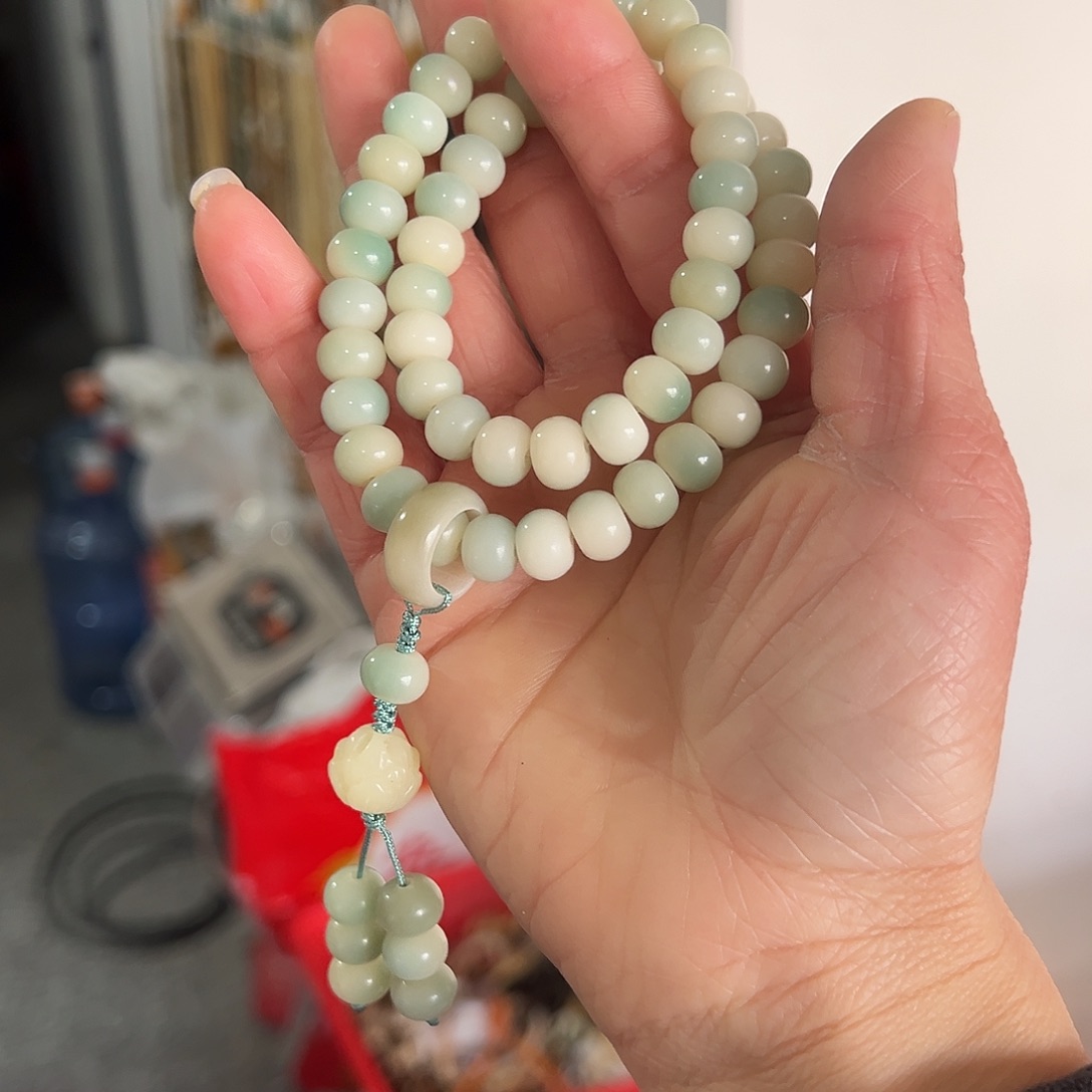 吊坠白玉菩提7×90