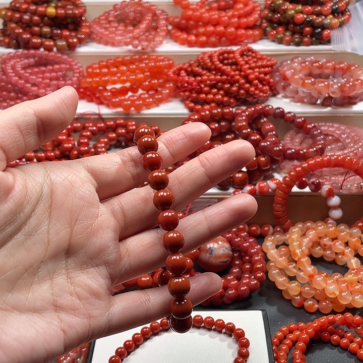  *** 南红玛瑙未镶嵌手链