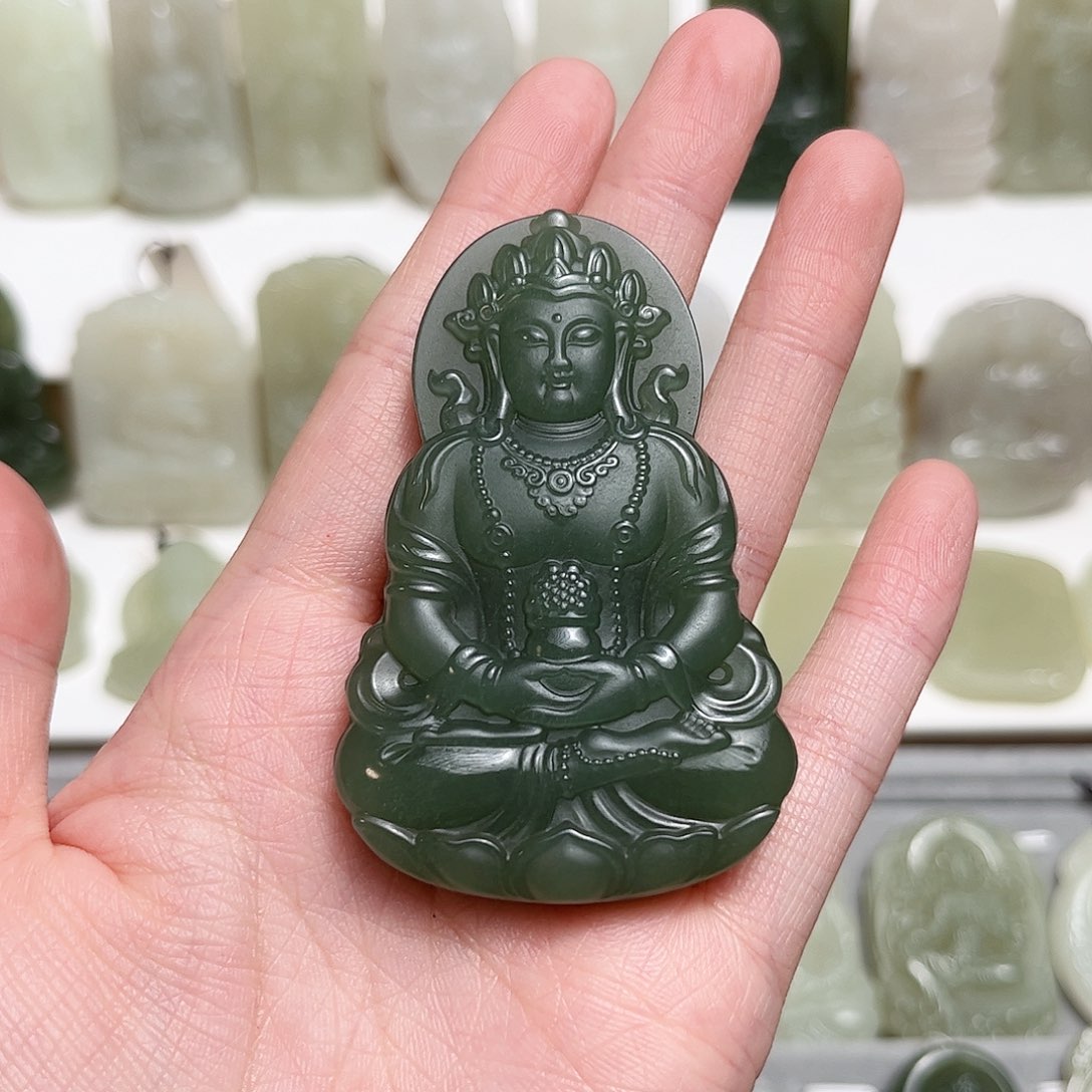 和田玉未镶嵌颈饰