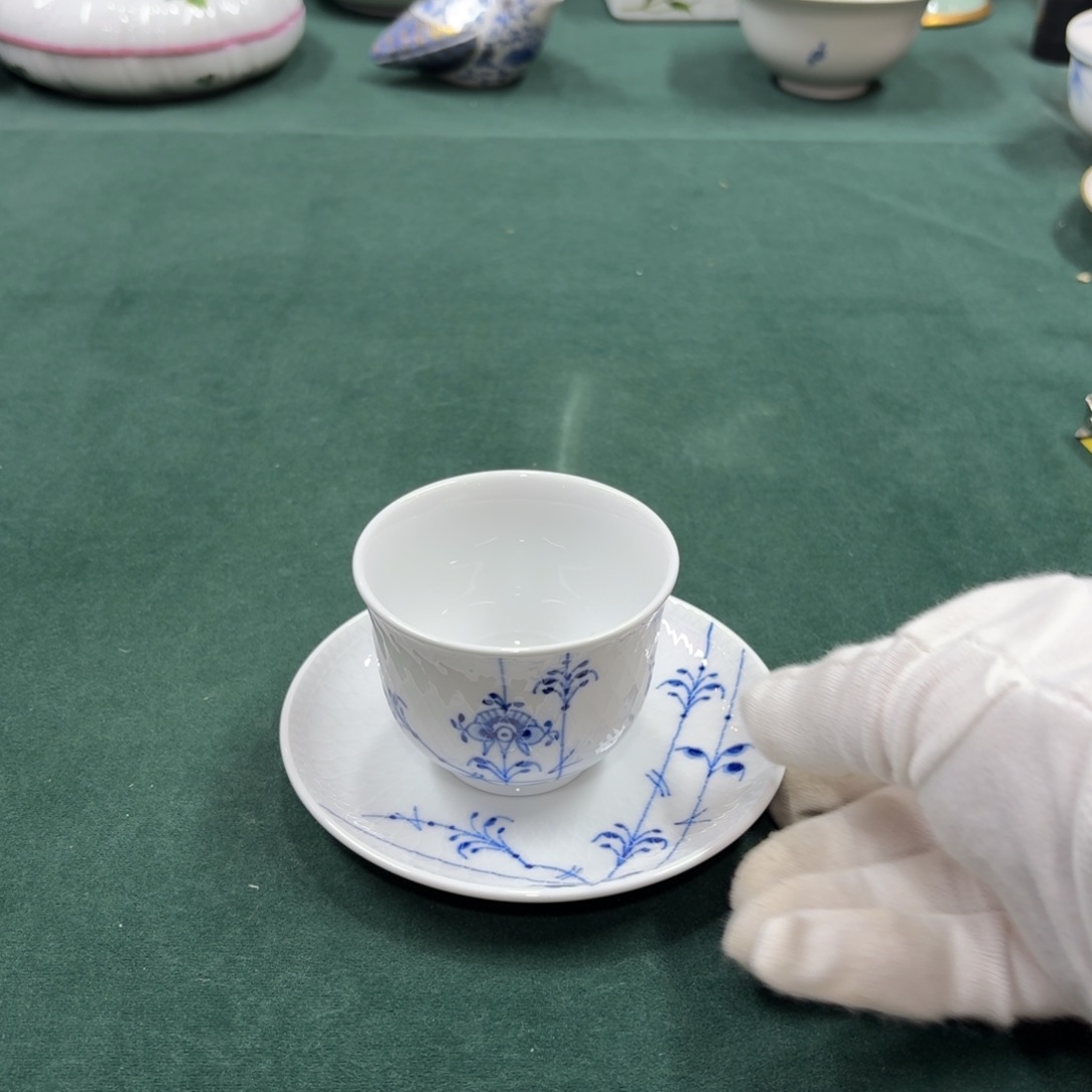 摆件全是大漂亮瓷器啊美美哒