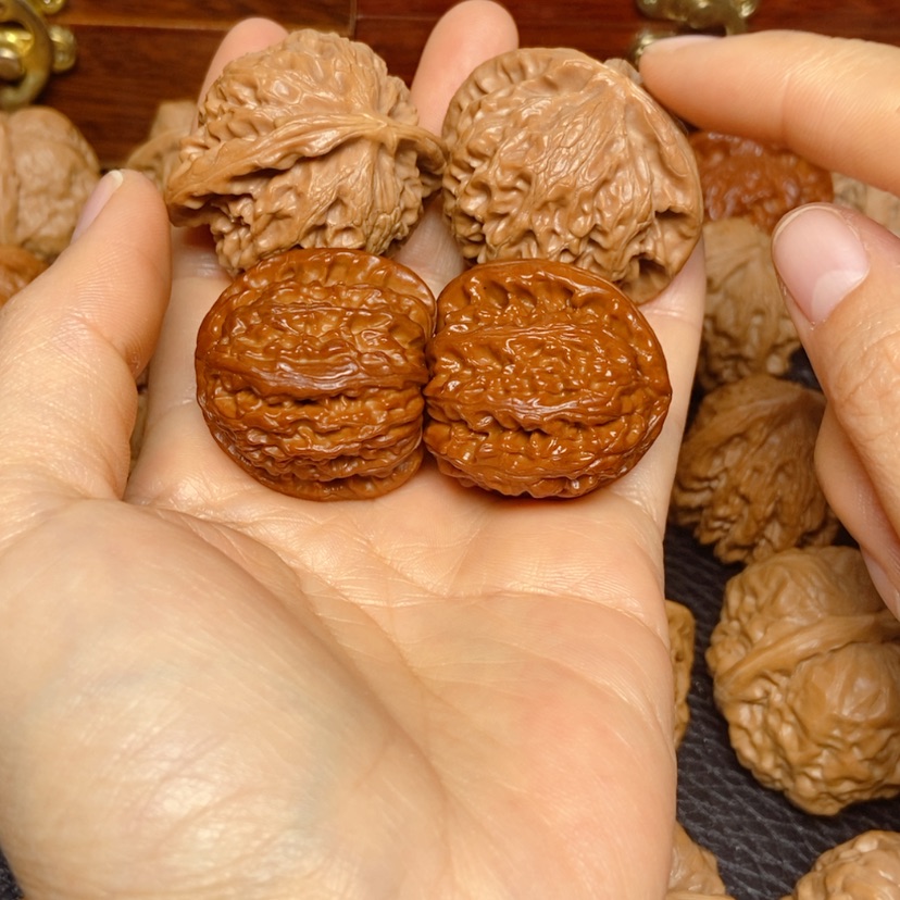 【闪购商品】吊坠文玩核桃新*维白狮子34