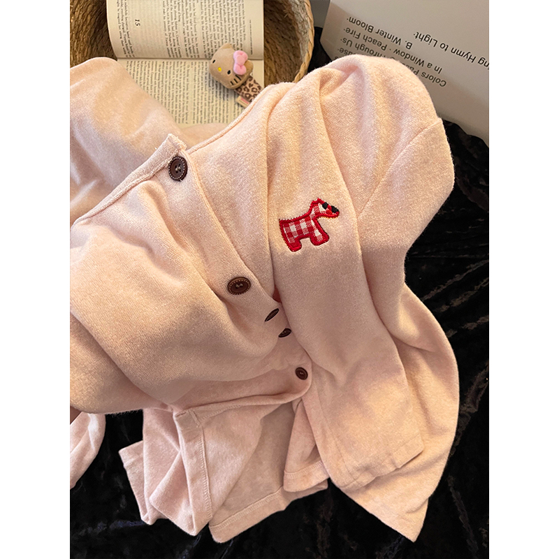 【红格小马】德绒睡衣女秋冬加厚长袖开衫绣花保暖外穿家居服套装