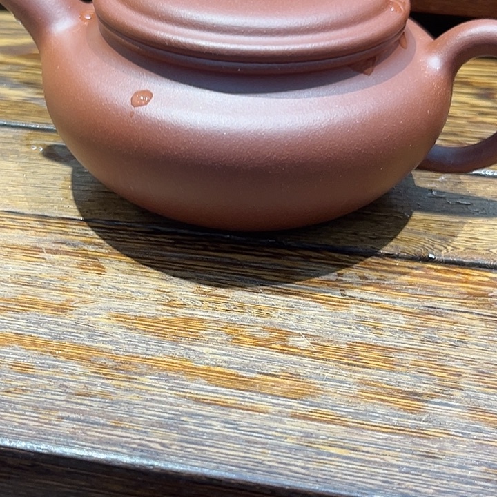 茶壶紫砂G*红清水扁腹230c c