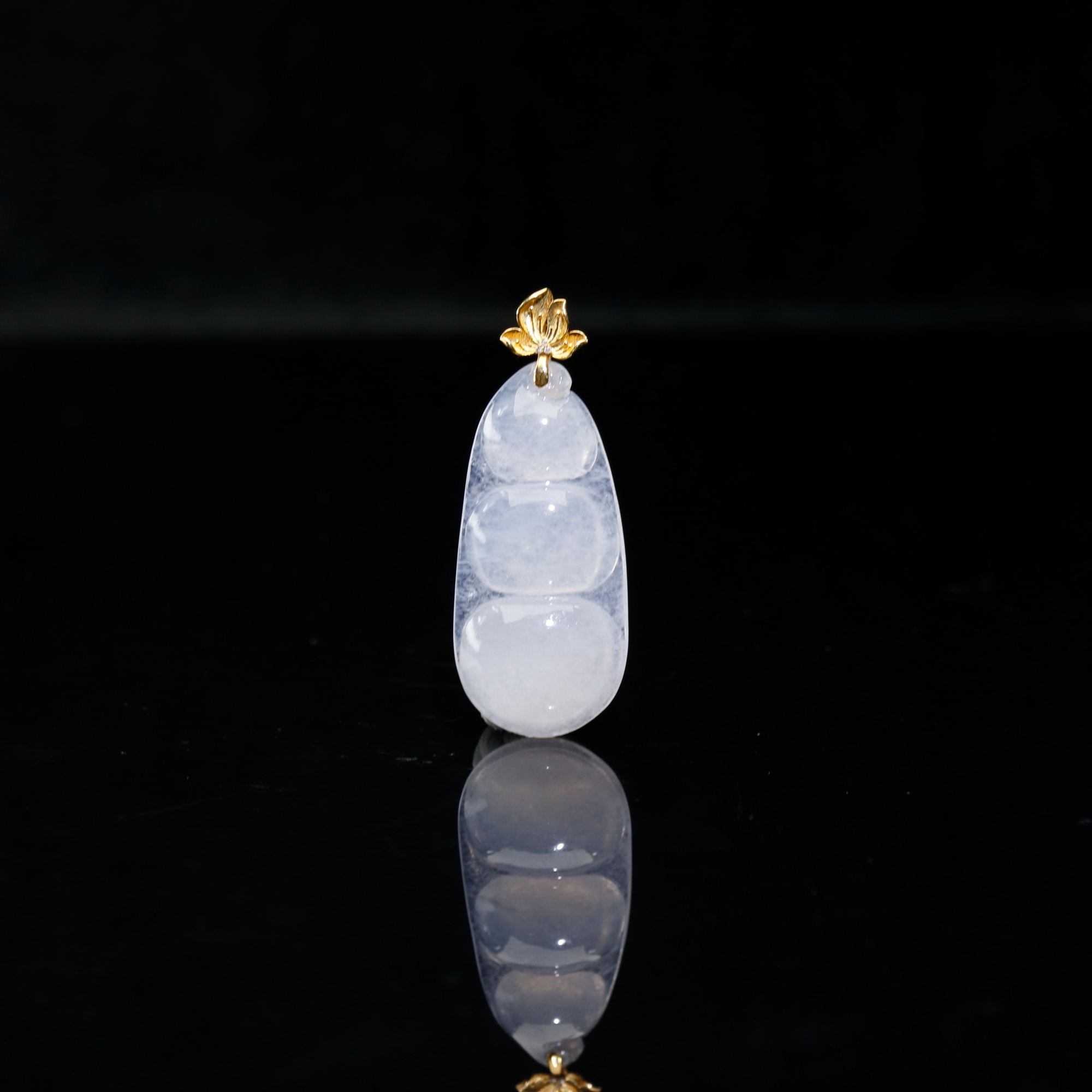 37天然缅甸翡翠A货18k冰豆子/700638/上海嘉禾拍卖