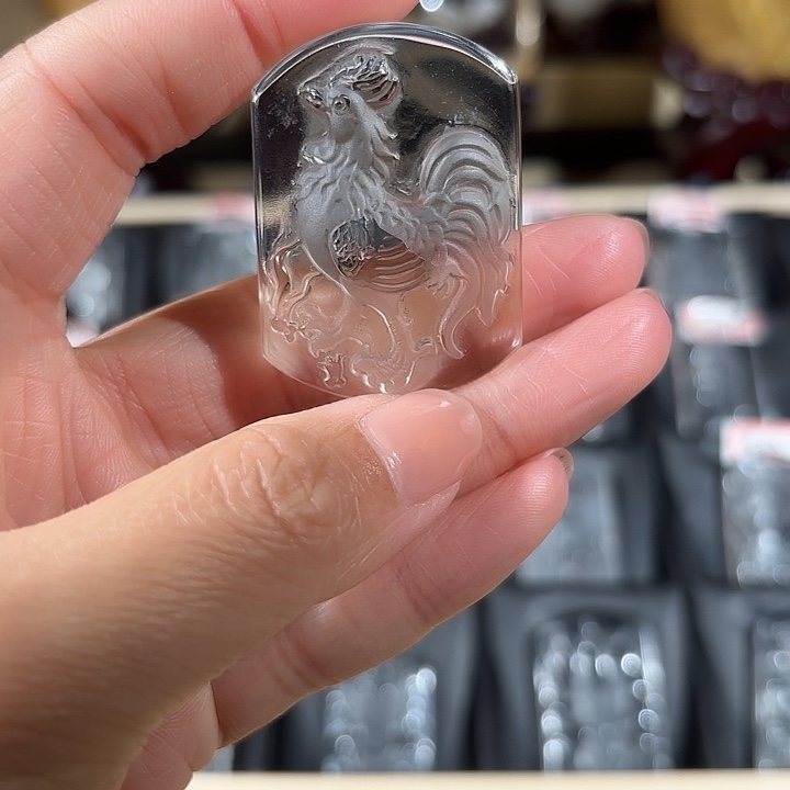 未镶嵌颈饰水晶生肖鸡锁骨吊坠