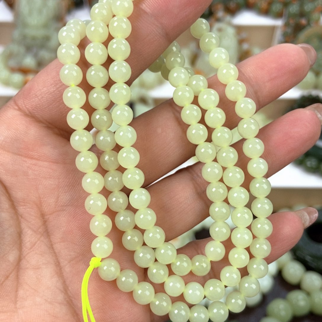 透闪石质玉手链未镶嵌