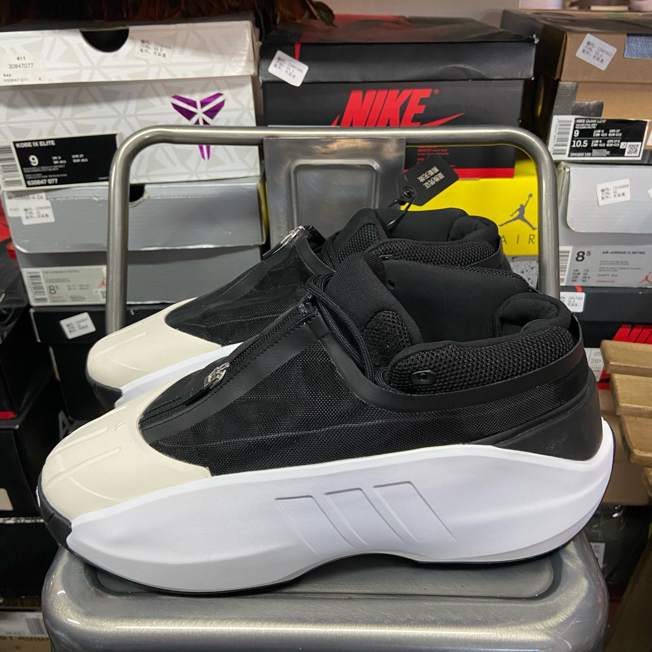 95新 MM6 44.5码 无原盒 crazy infinity 白黑 13878522 