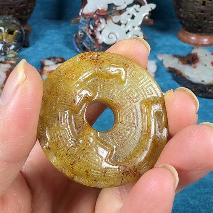 用***2和田玉（糖玉）未镶嵌挂件