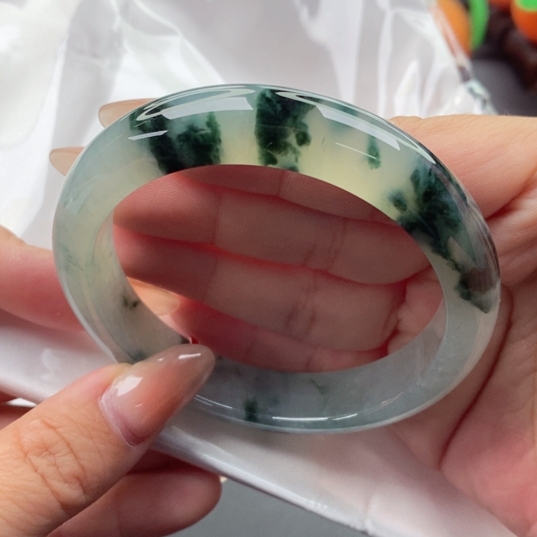 翡翠未镶嵌手镯59圈口