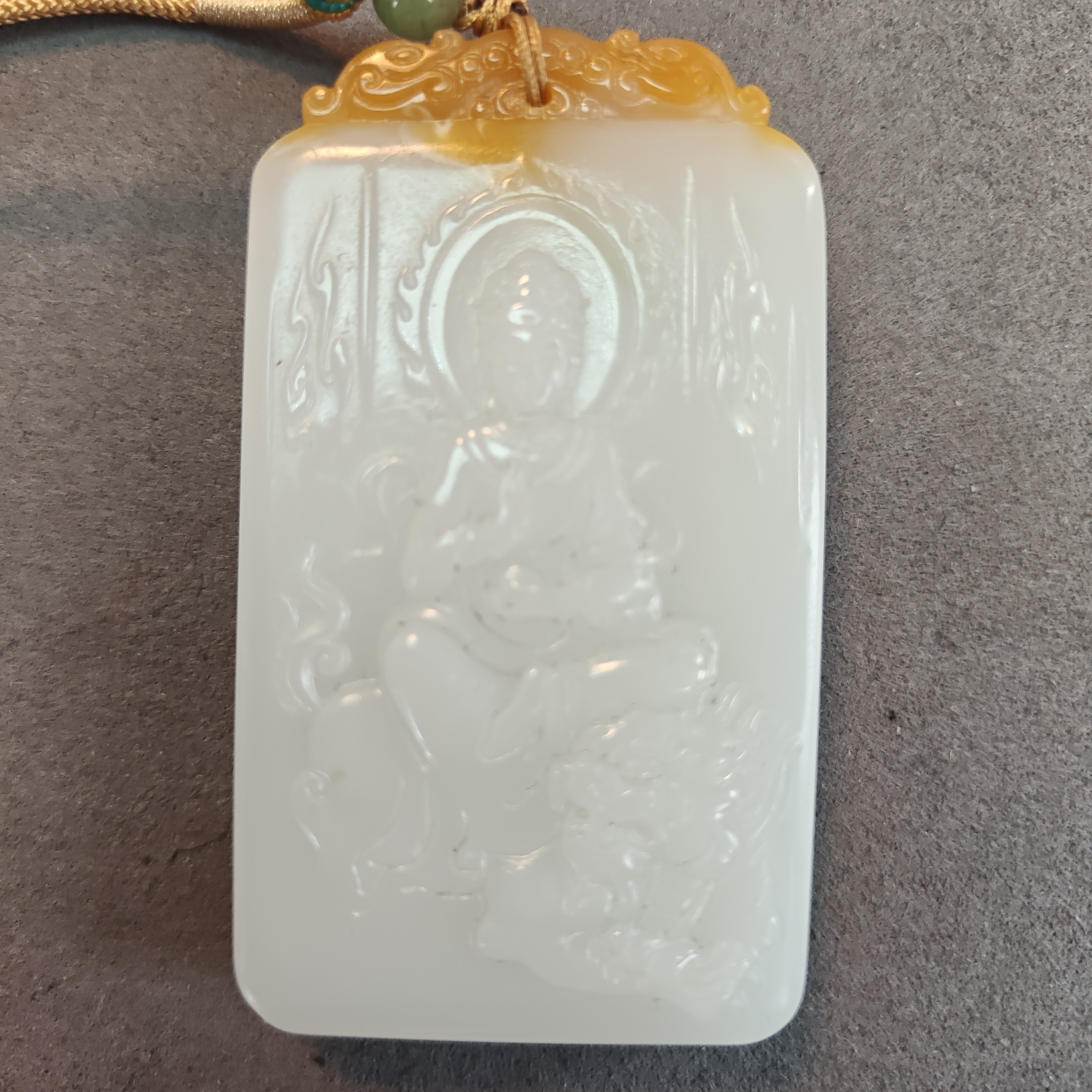 349号-洒金皮观音雕刻吊坠