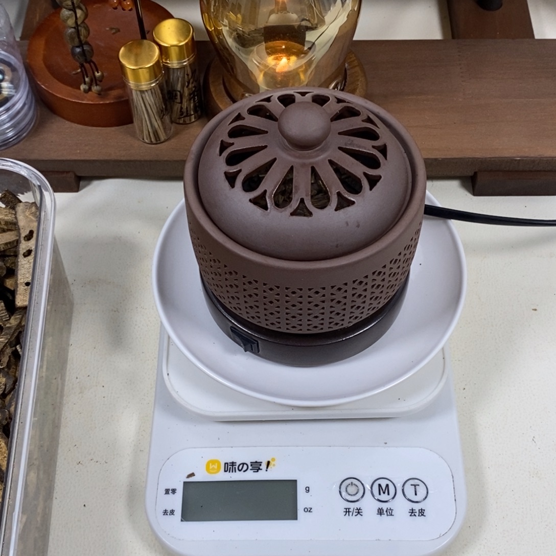 舒***雅沉香碎屑沉香电熏炉1套