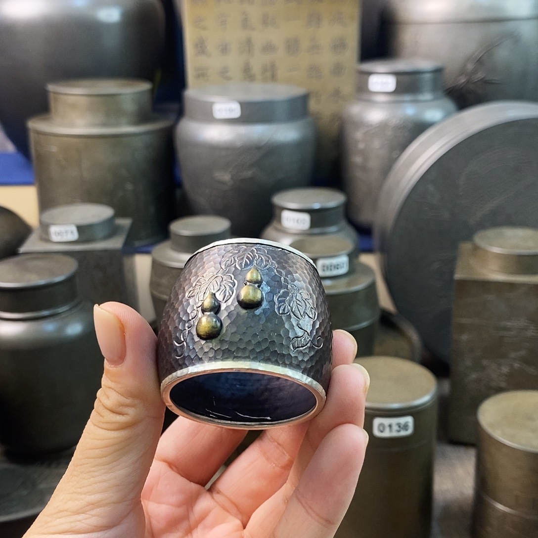 雄***表瓷片哈哈哈哈哈哈哈哈哈哈哈