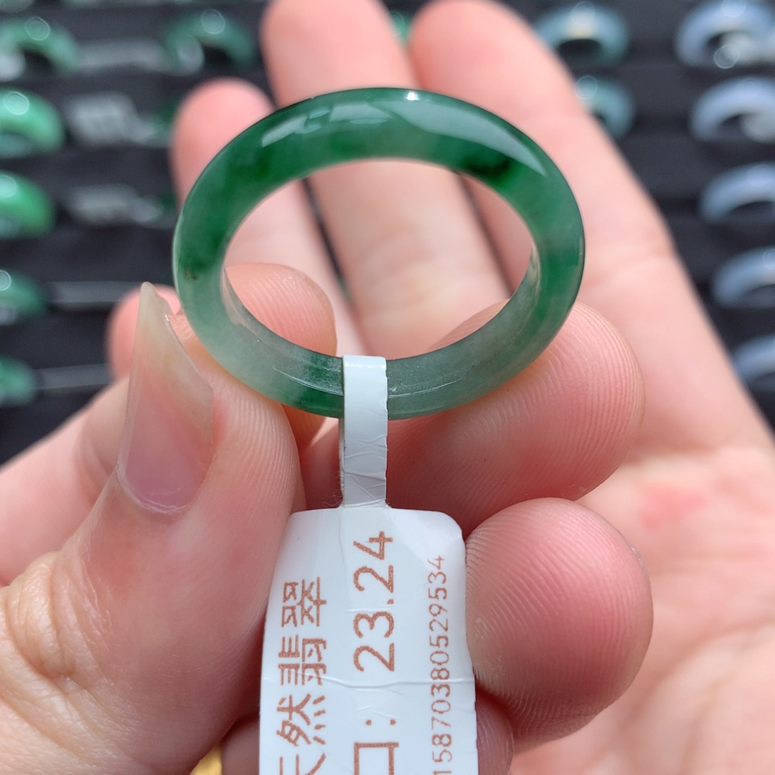 翡翠戒指未镶嵌天然