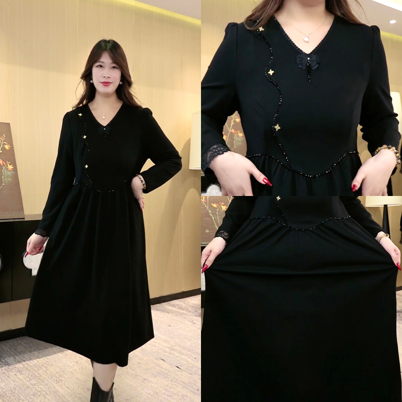 2026年大码女装春季时尚新款洋气收腰舒适减龄显瘦连衣裙