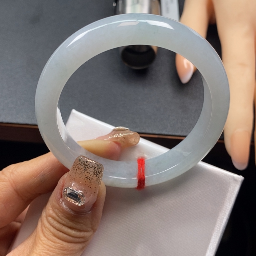 翡翠未镶嵌手镯手镯