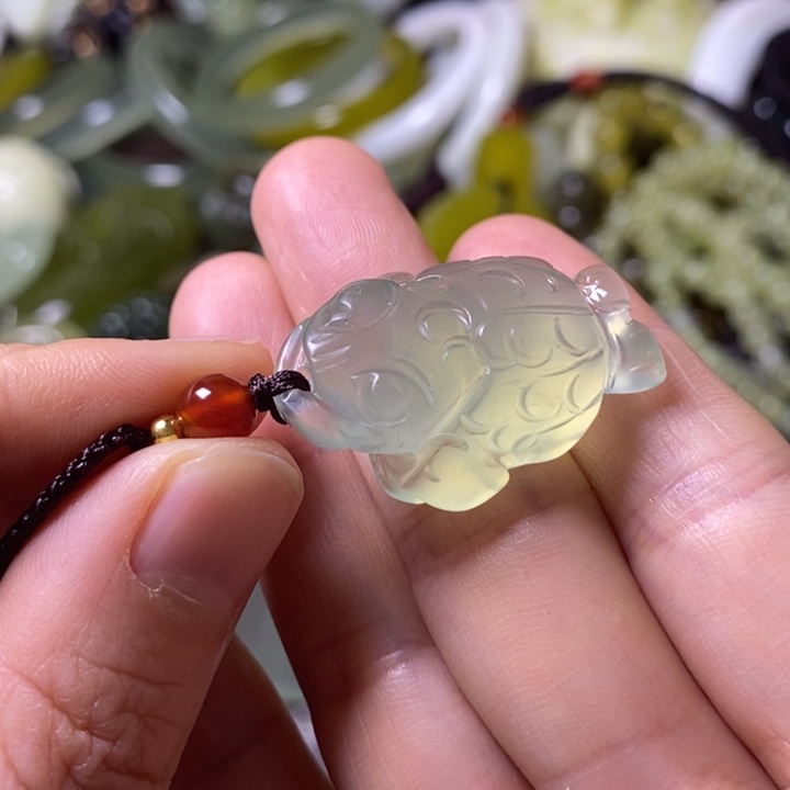 岫玉岫玉挂件未镶嵌