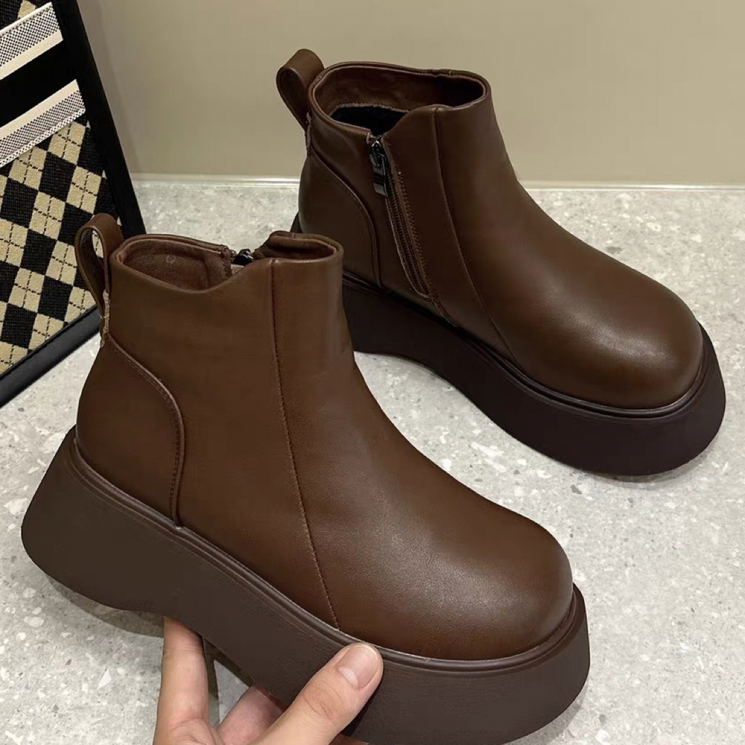 秋冬英伦女防滑马丁靴瘦瘦靴平底厚底英伦风圆头单靴