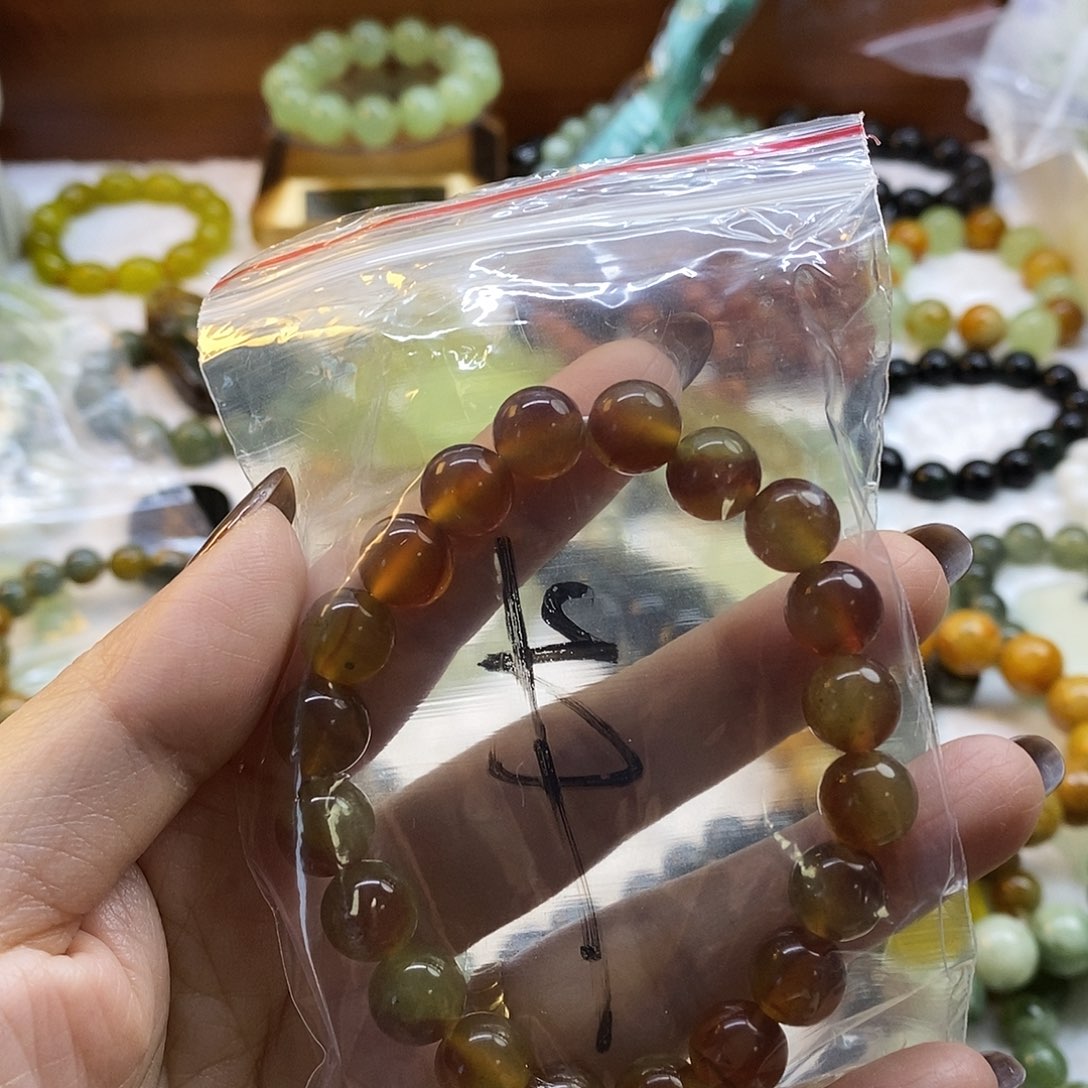 未镶嵌蛇纹石玉手镯蜗*