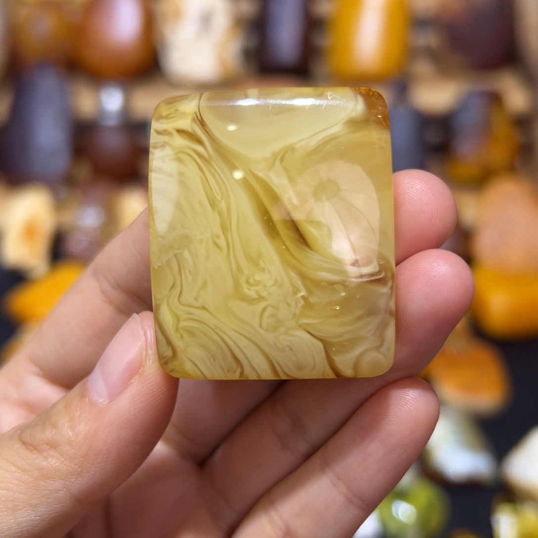 嘟***肉定制琥珀未镶嵌琥珀蜜蜡