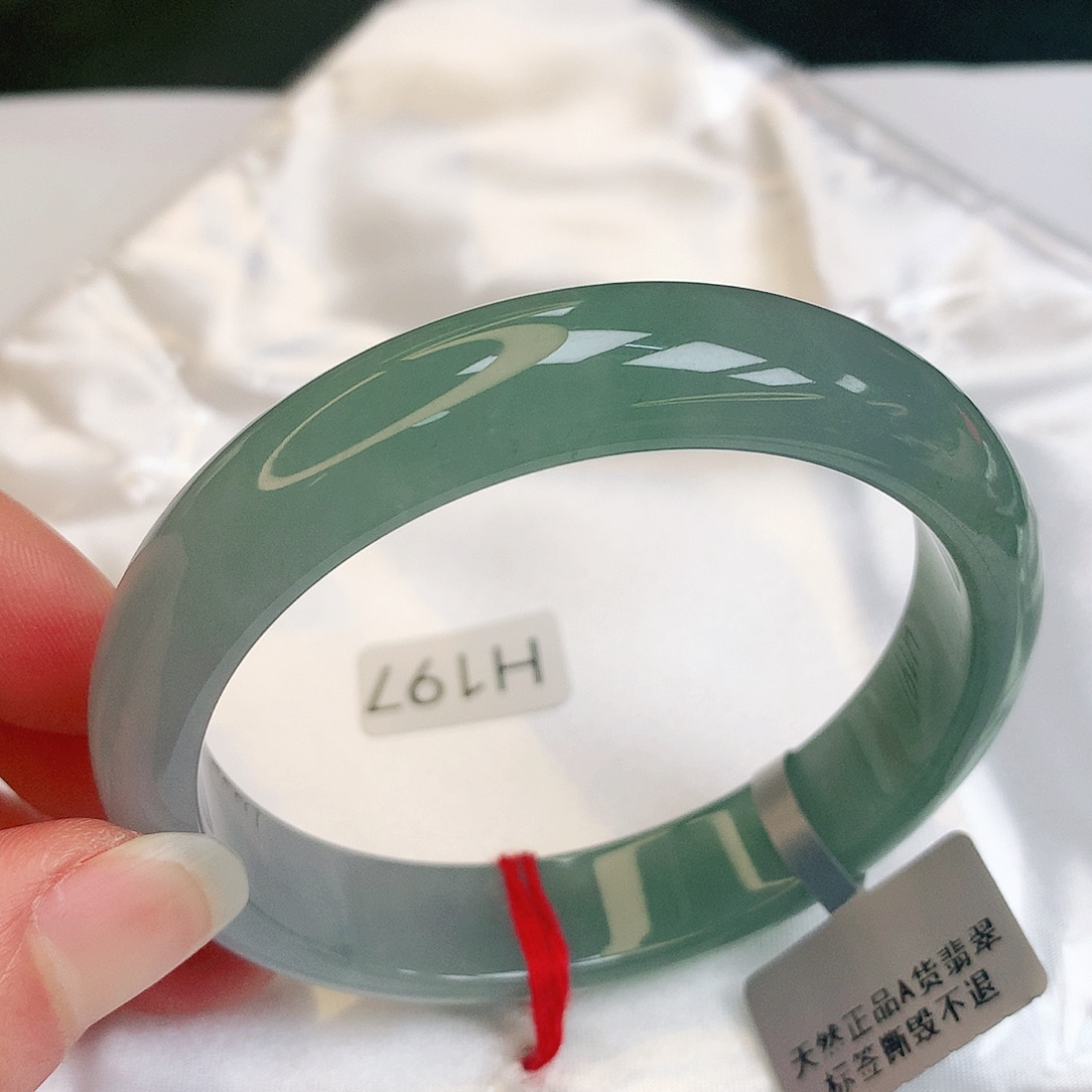 【闪购商品】翡翠手镯未镶嵌缅甸天然a货翡翠