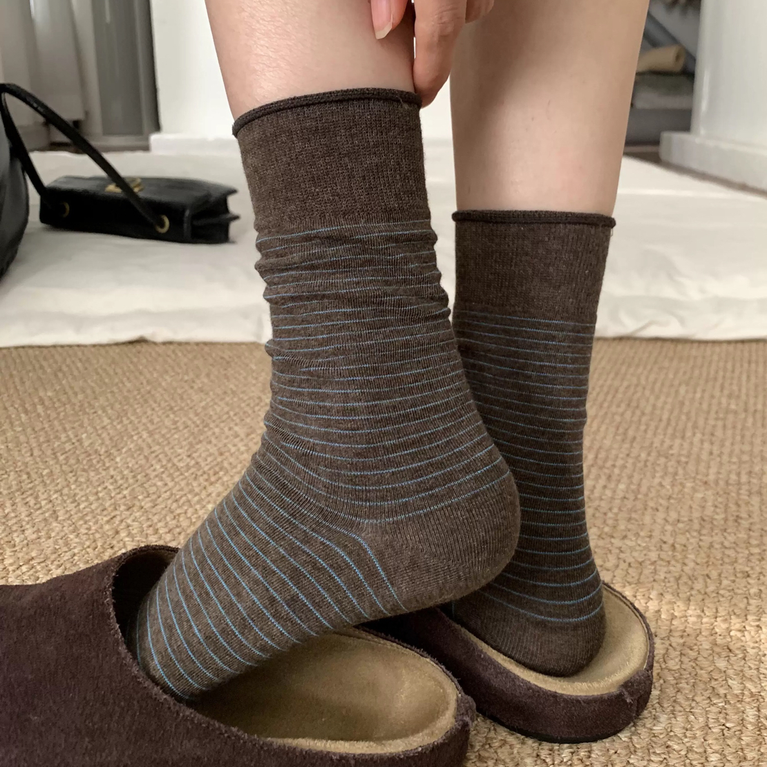 很“袜”塞！秋季无骨日韩细条纹精澳棉柔软棉袜百搭中筒袜堆堆袜