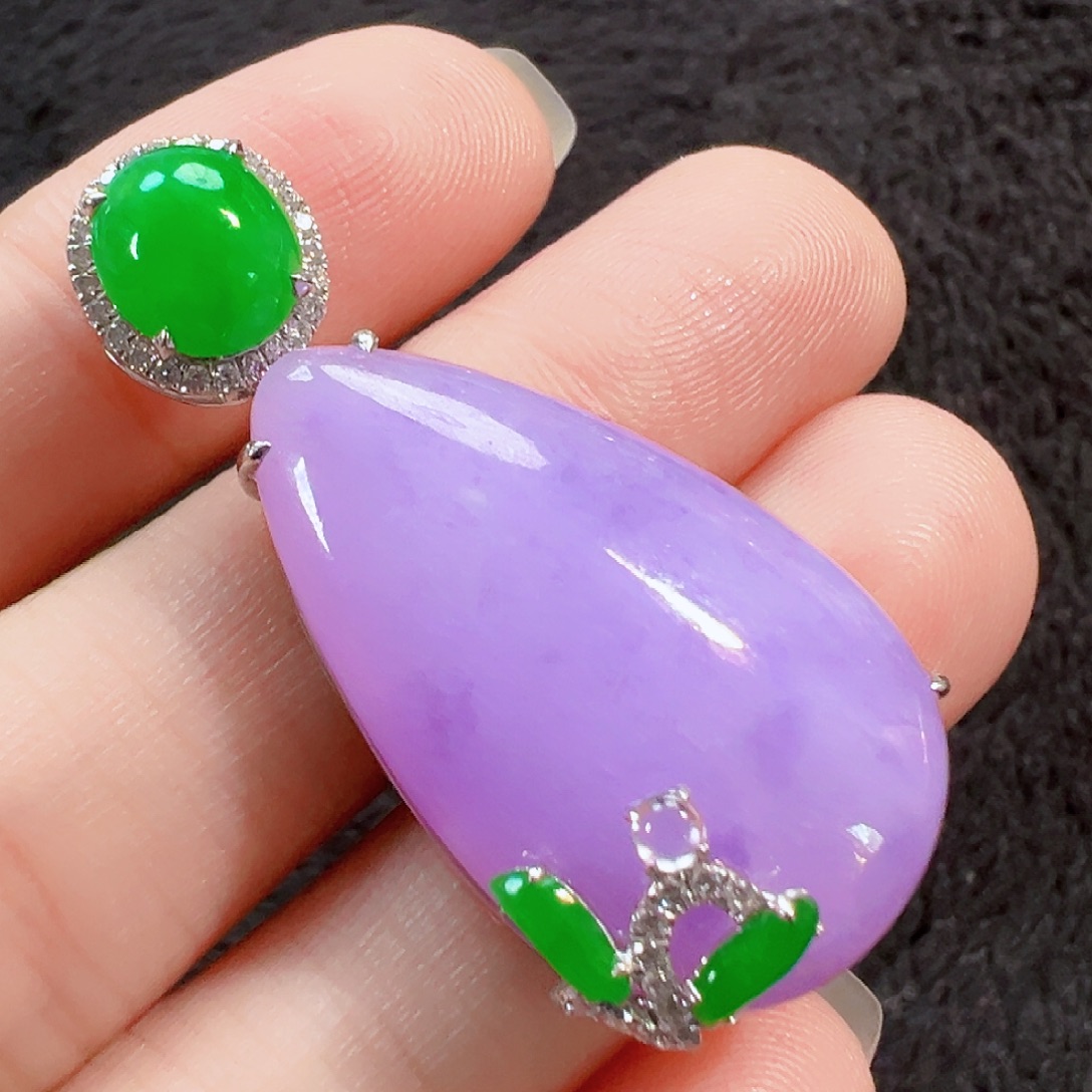 翡翠18K金镶嵌颈饰签收后24小时鉴赏期