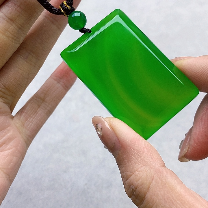 玛瑙/玉髓吊坠未镶嵌