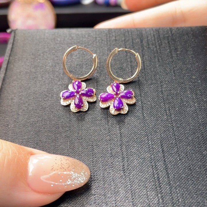 苏纪石（舒俱来）耳钉18K金镶嵌