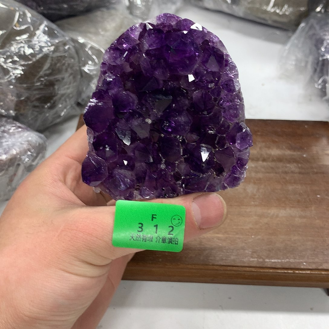 紫晶大型摆件（非配饰）未镶嵌