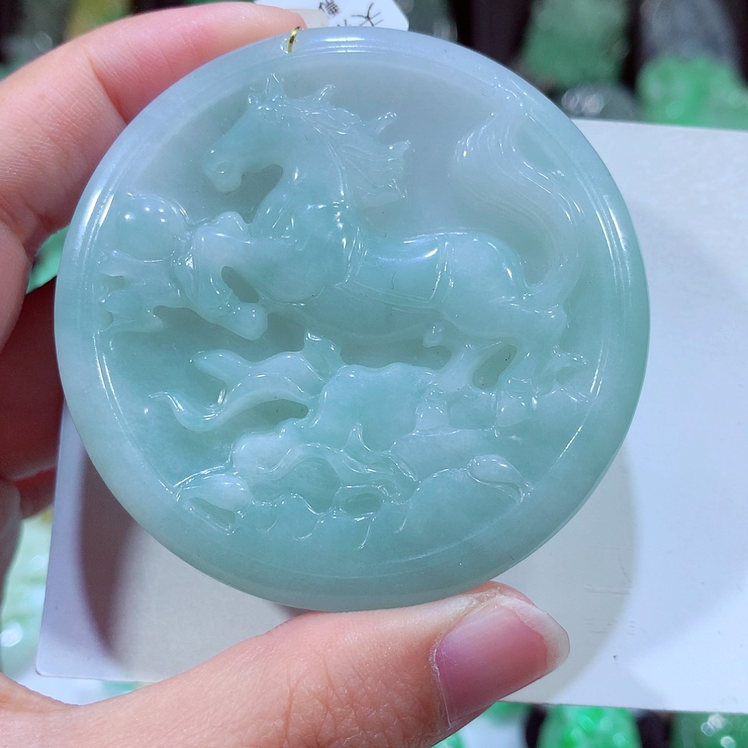 翡翠吊坠(不含链)未镶嵌