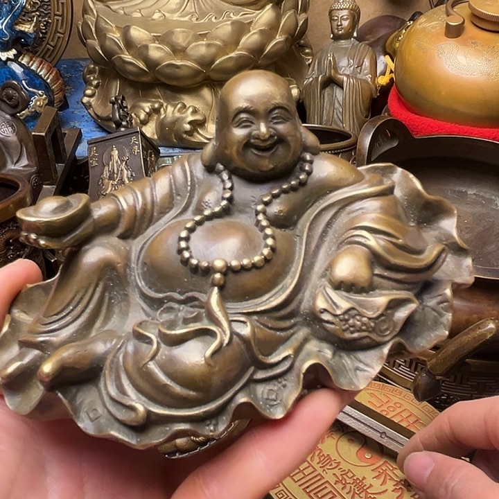 精美铜器批发档口