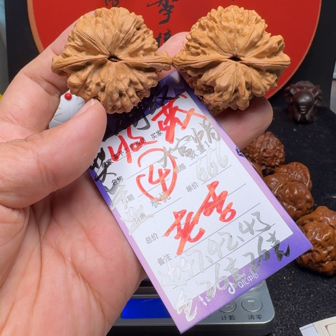 文玩核桃把件47麒麟纹大官帽十年库存