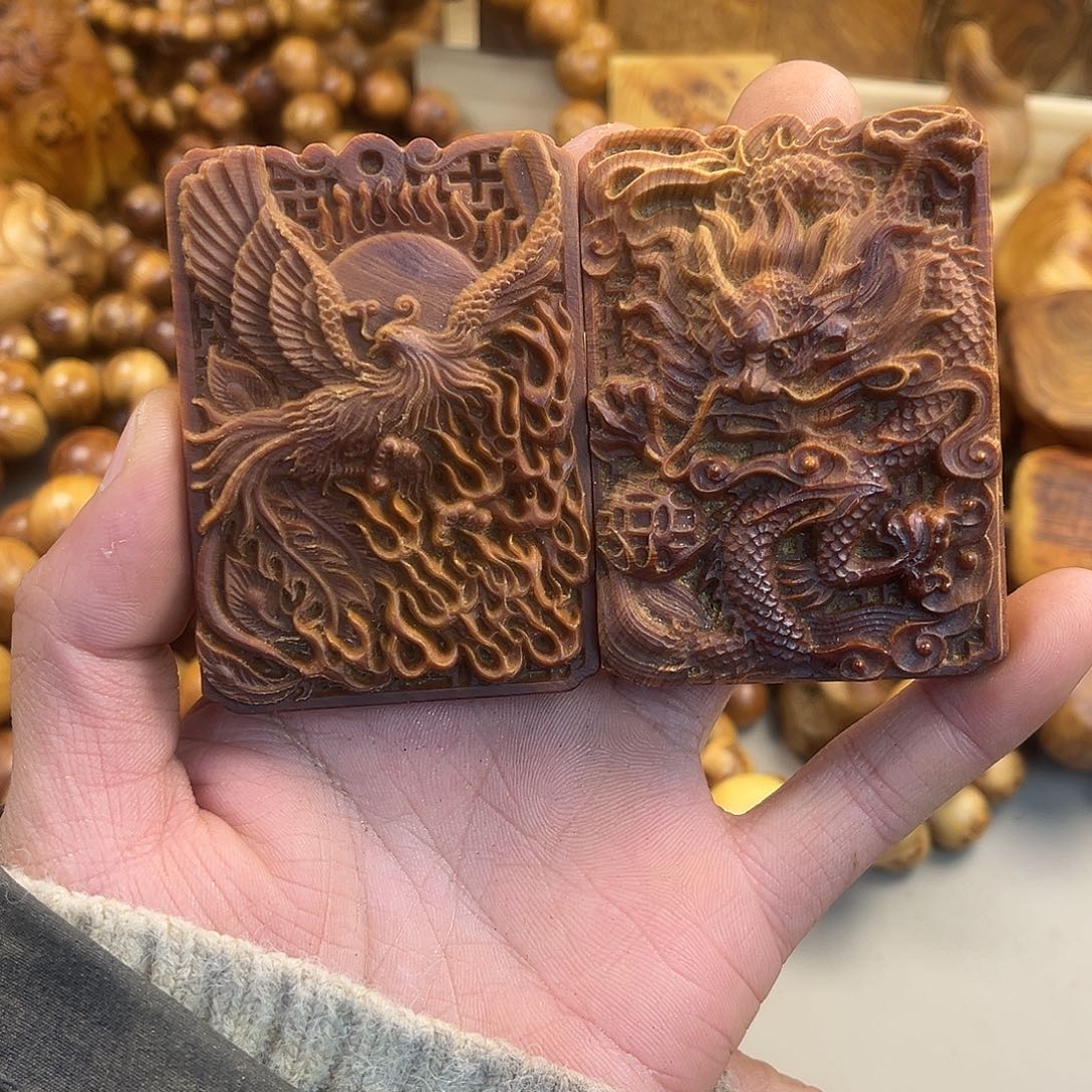 柏木（崖柏）无事牌龙凤对牌