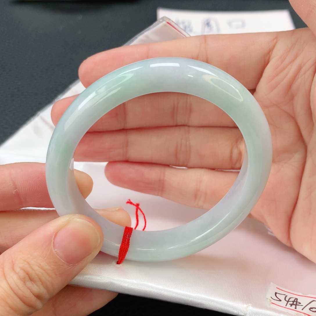 翡翠手镯未镶嵌贵妃54