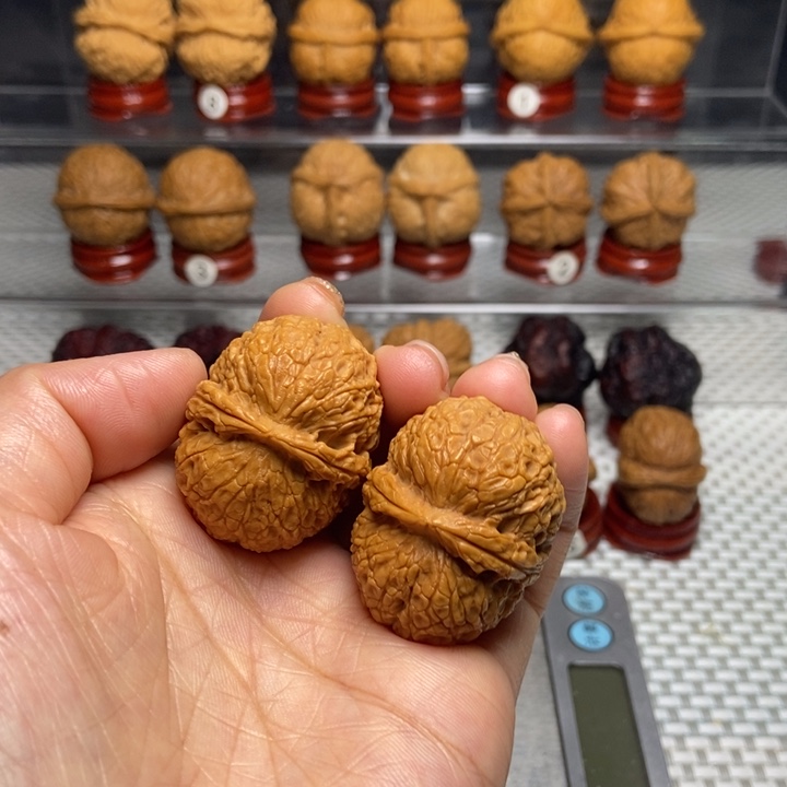 文玩核桃把件5花生元宝