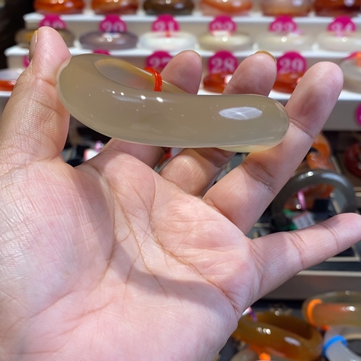 玛瑙/玉髓手镯未镶嵌海**水