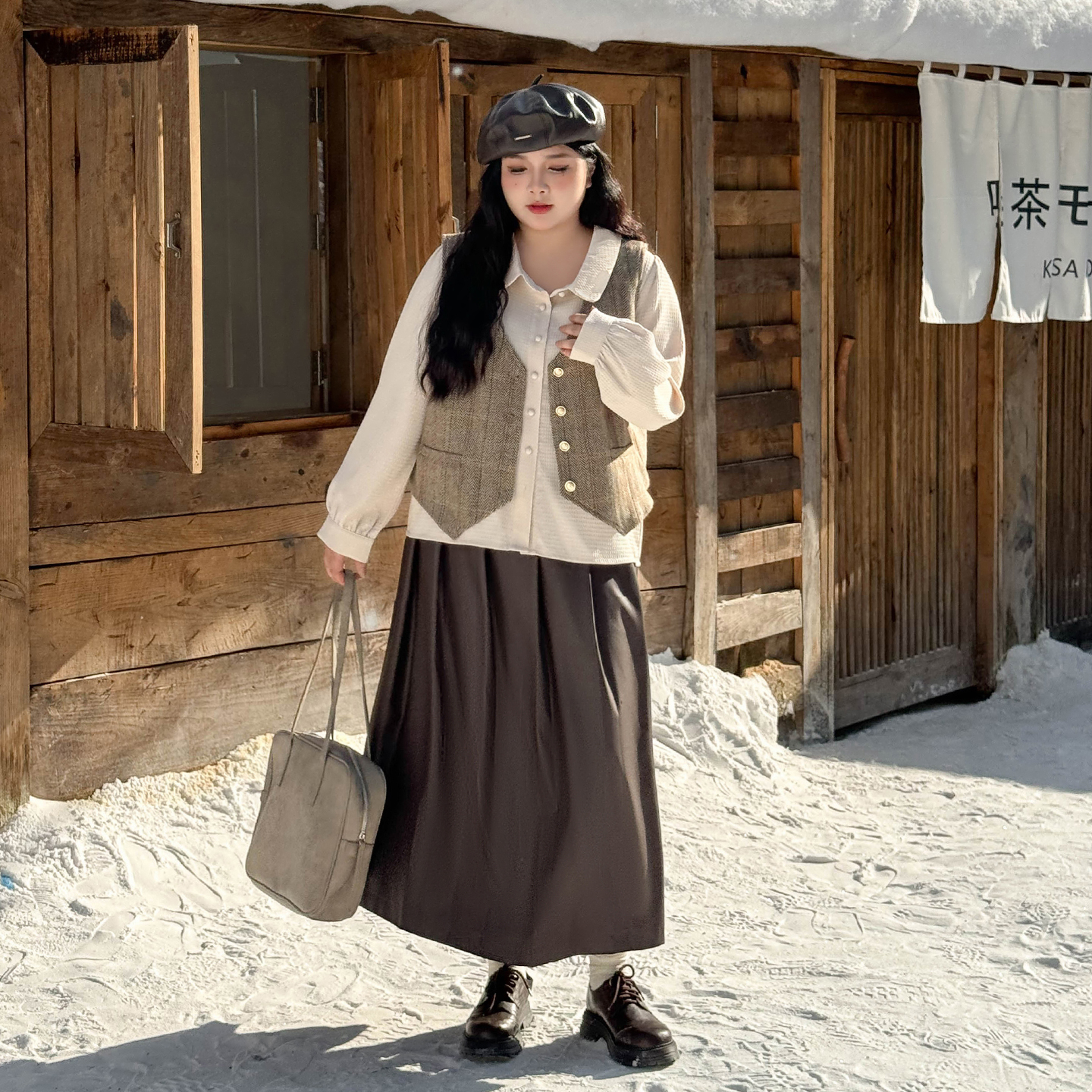 DC8452大码女装【英伦高级感套装】秋季胖mm马甲背心衬衫皮裙三件套