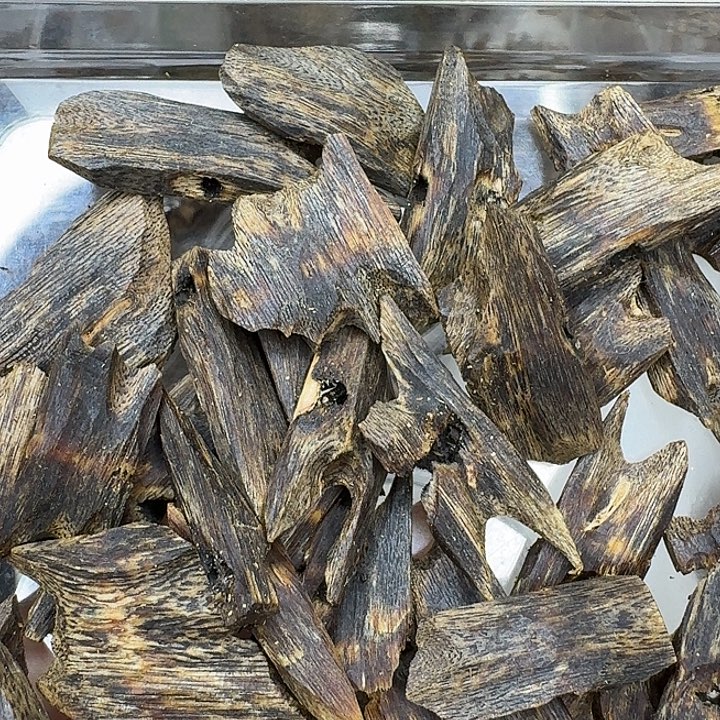 如***过红骨凹身熏香料30克