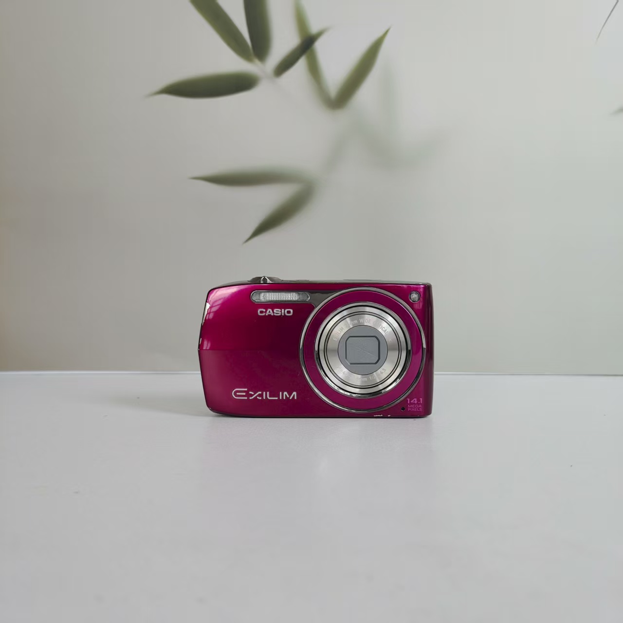 8新 Casio/卡西欧 z2300 ccd相机1400万像素5倍变焦美颜拍摄