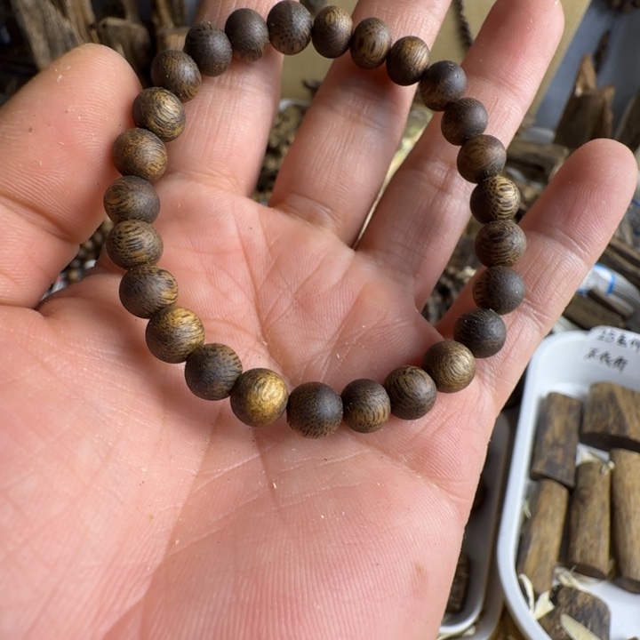 3***3沉香沉香碎屑奇楠沉香0.7规格克重4.6克一条单圆