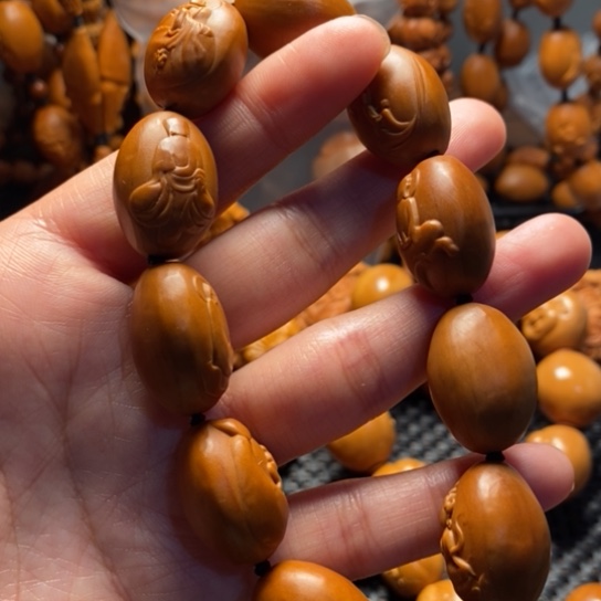 橄榄核吊坠无相佛