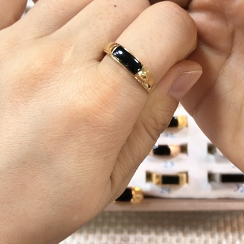 翡翠18K金镶嵌戒指缅甸天然A货翡翠