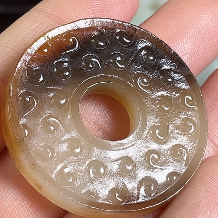 角***哥和田玉未镶嵌挂件